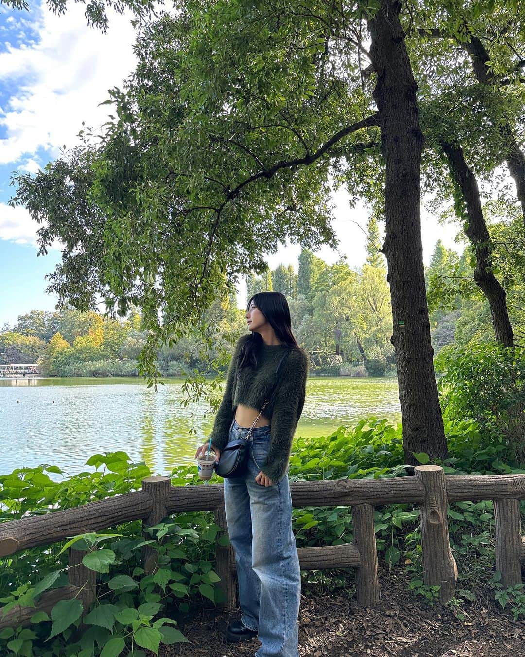大西陽羽さんのインスタグラム写真 - (大西陽羽Instagram)「井の頭公園でお散歩気持ちよすぎた🍁🍂」11月4日 20時56分 - 0024_aki