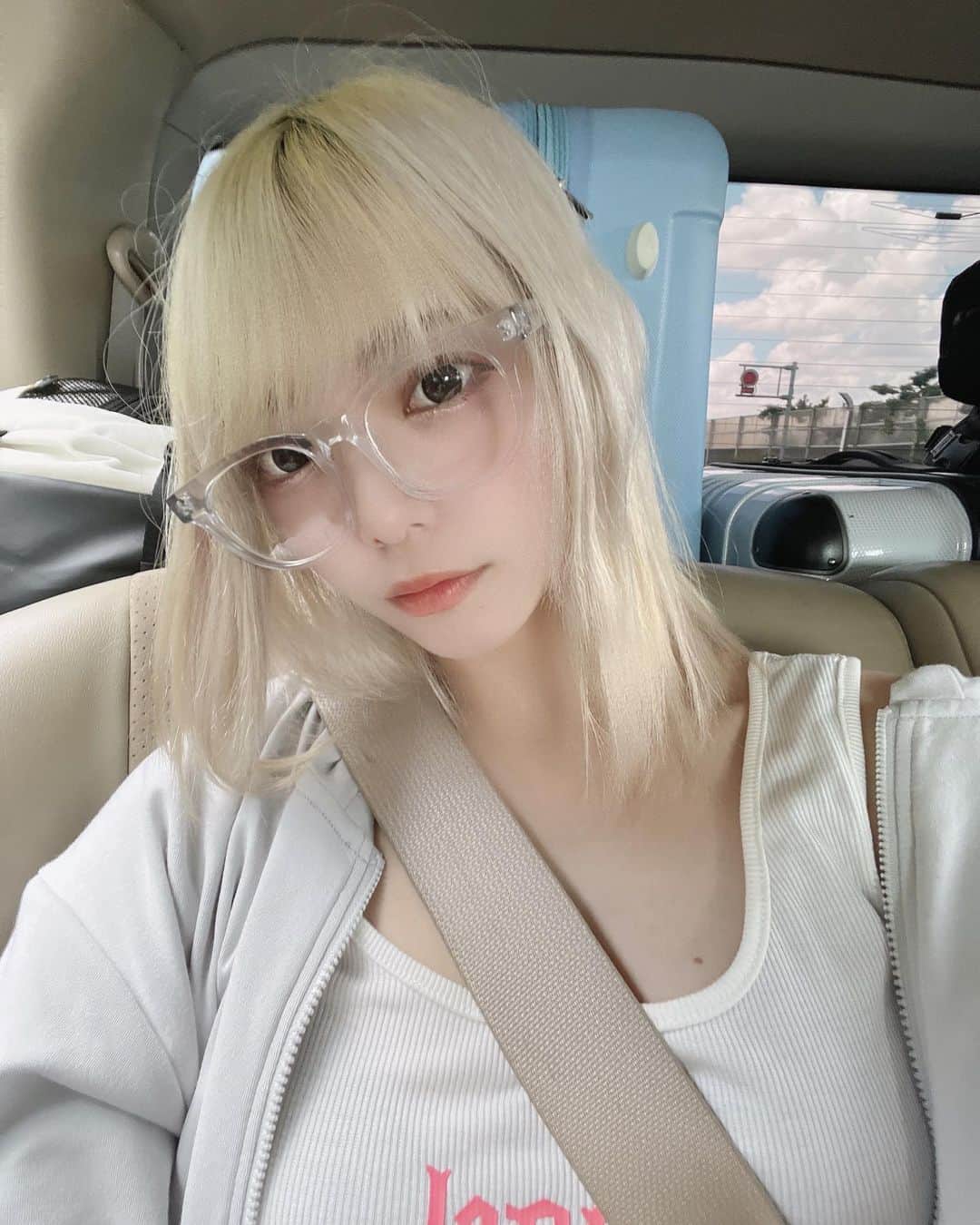 星れいらのインスタグラム：「・ ・ ・ 👓 ・ #リリバリ #ぼくたちの一番星」