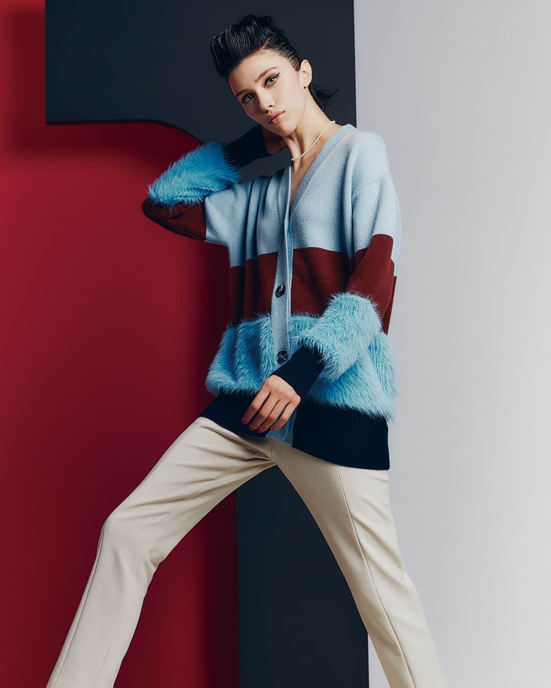 のインスタグラム：「. NEW ARRIVAL 2023 WINTER COLLECTION  [TOPS] Sov. / ウール + シャギーモールデザインカーディガン price. 49,500円(税込) color. サックス size. F  ------------------------------------------ #doublestandardclothing #tokyo #DSC #sov #nightstore #fashion #ootd #2023winter」