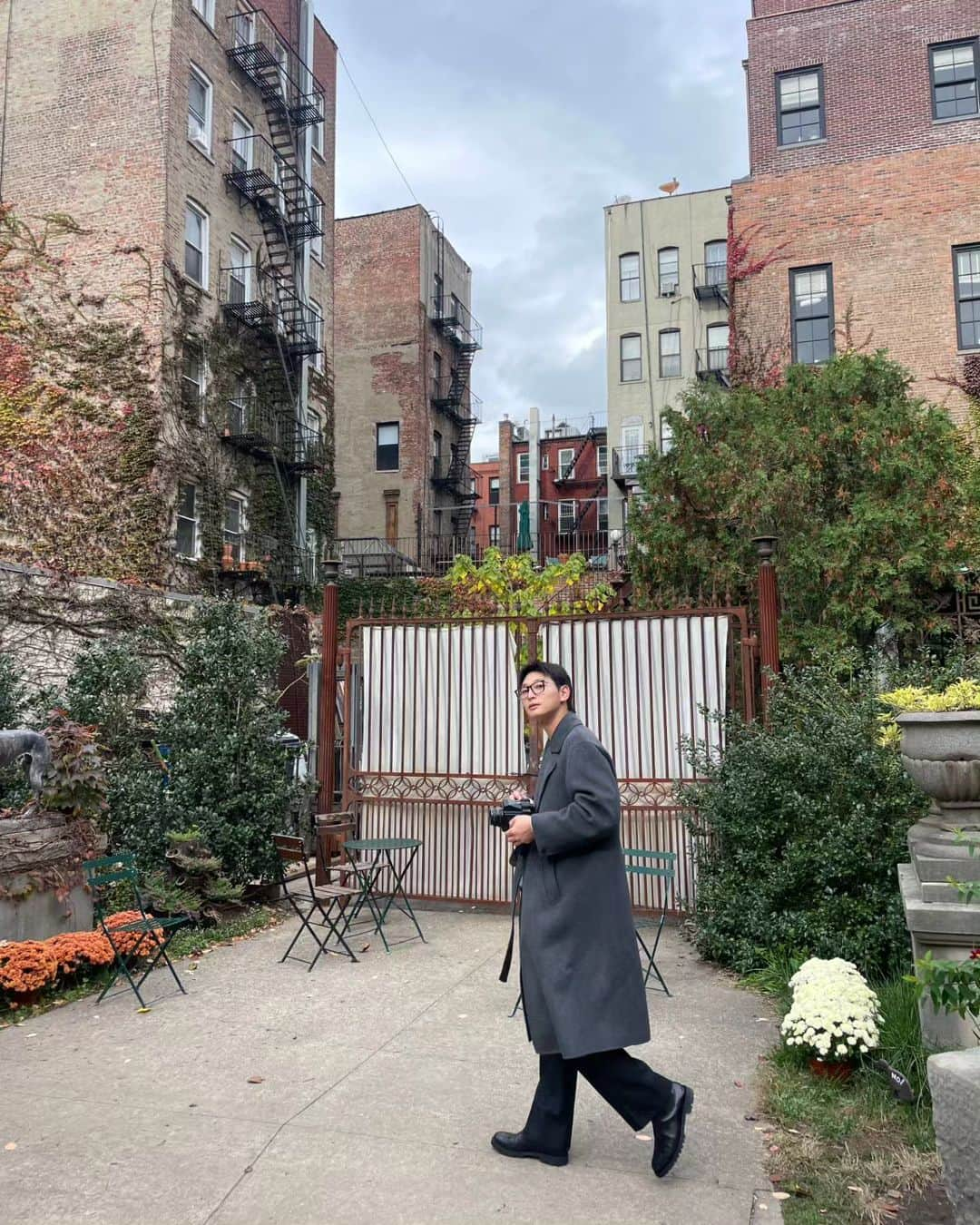 ジヌン さんのインスタグラム写真 - (ジヌン Instagram)「춥다추워😵‍💫  #newyork」11月4日 21時12分 - jinwoon52