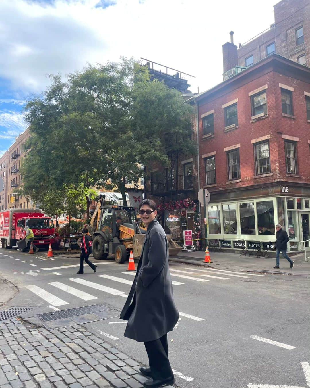 ジヌン さんのインスタグラム写真 - (ジヌン Instagram)「춥다추워😵‍💫  #newyork」11月4日 21時12分 - jinwoon52