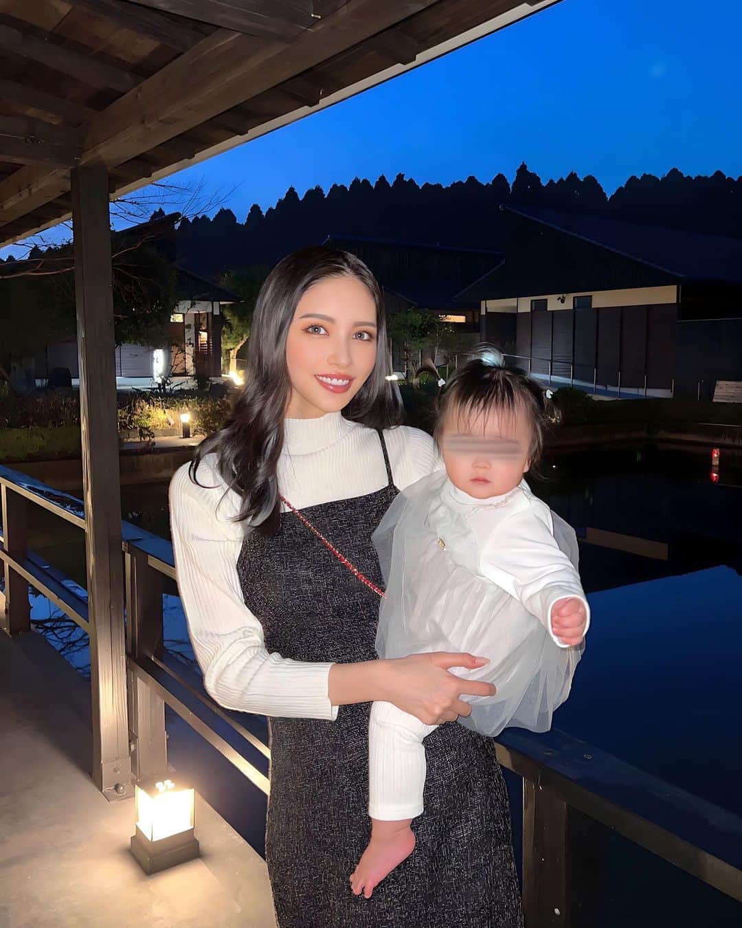 Ayakaのインスタグラム：「. 久々の鹿児島🐮 田舎の空気は最高だったｱ！ . #女の子ママ #9ヶ月ベビー」