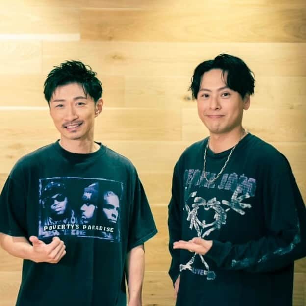 MAKIDAIのインスタグラム：「今回はゲストに健二郎が来てくれました🤝✨ ゆっくりと色々な話を聞けてZIPの共感点も話せて嬉しかったです😄 本当にありがとうございました🙏🏻✨  #EXILETRIBEMAGAZINE 本編をお楽しみに♪ #キズナノツヅキ #jsb  photo by @daisaku_kikuchi  #thankyou」