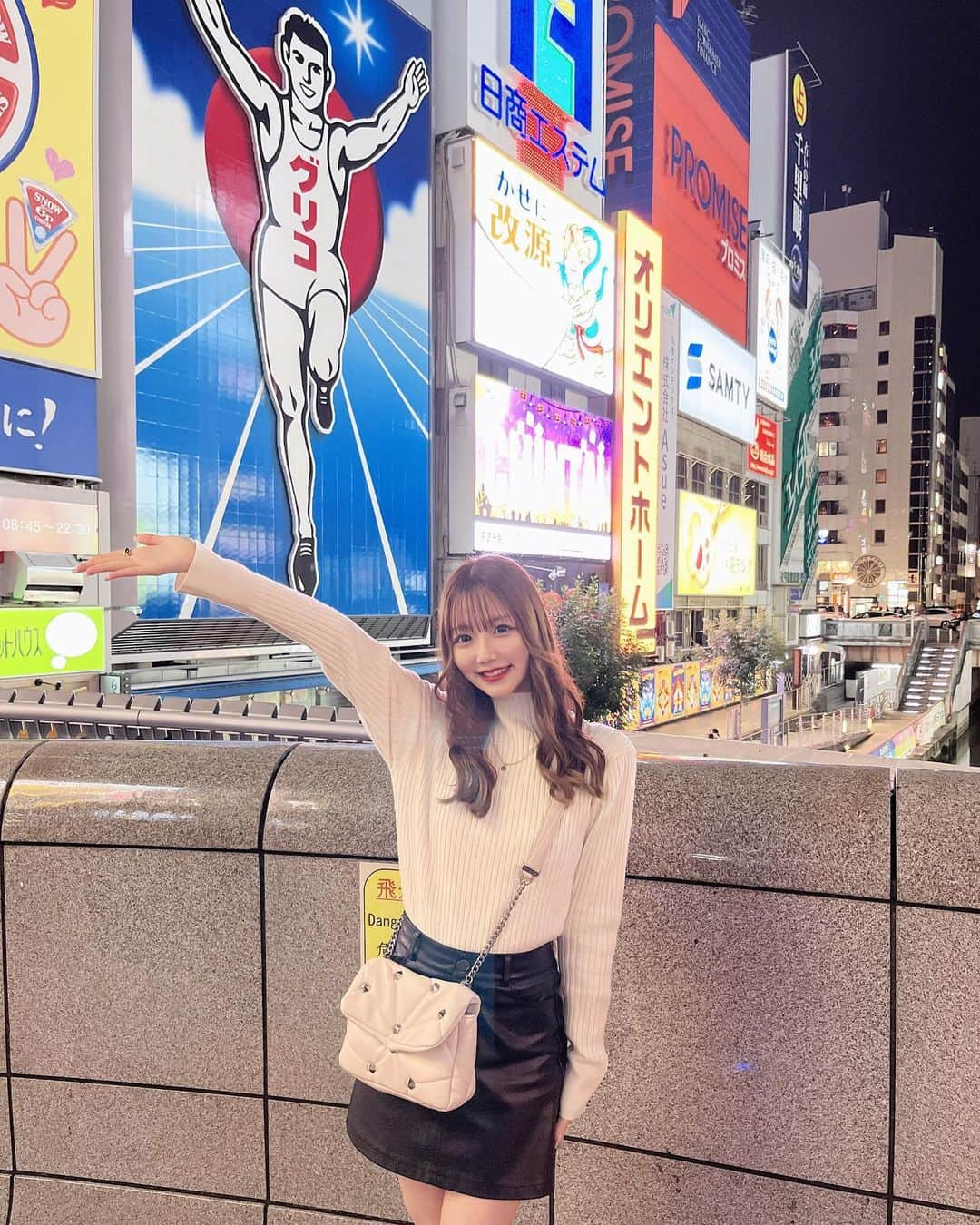 虹川葵さんのインスタグラム写真 - (虹川葵Instagram)「・ 今年はたくさん大阪行けて嬉しい💜 住んでみたいくらい大好き🥹」11月4日 21時28分 - achann130