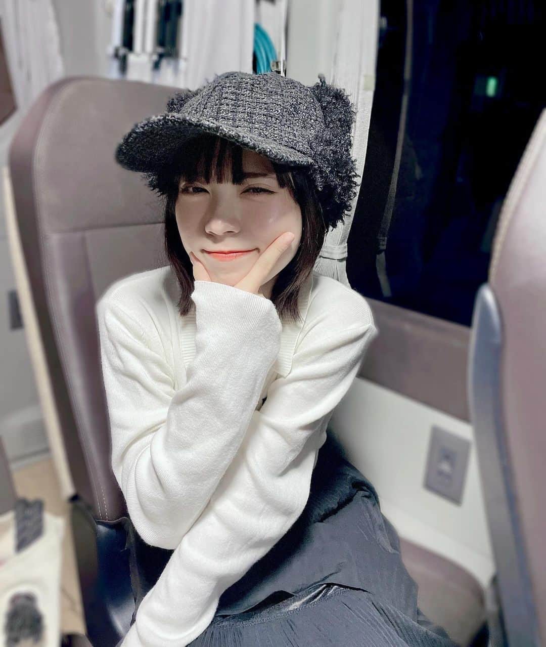 隅野和奏さんのインスタグラム写真 - (隅野和奏Instagram)「オフ感..？‎🖤 . . . . . #個別握手会ありがとうございました ...