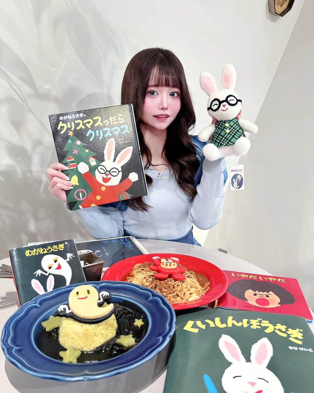 りなたろすのインスタグラム：「⁡ ずっと行きたかったのー！ せなけいこさんのコラボカフェ🥰🥰🥰 ちっちゃいころみんな 1回は読んだことある絵本だよね📖´- ⁡ ⁡ ⁡ ⁡ せなけいこ絵本カフェ🥞☕∗*ﾟ ( @k_sundaybrunch ) ⁡ ⁡ ⁡ 子供の頃に戻った気分になって たのしかったー！🫛🐻💖 ⁡ ⁡ ⁡ ⁡ ⁡ ━━━━━━━━━━━━━━━━━━━━ ⁡ 📍東京都武蔵野市吉祥寺本町１丁目５−１ 吉祥寺パルコ 4F Sunday Brunch  吉祥寺店 ⁡ 🚃JR中央線吉祥寺駅・井の頭線吉祥寺駅より徒歩１分　 吉祥寺駅から166m 🚶🏻💨 ⁡ 🕐11:00～20:00 L.O. 19:00 ⁡ ㊗️施設休業に準ずる ⁡ 🗓予約可 ⁡ 💰○現金/カード/電子マネー/QRコード決済 ⁡ 🚭禁煙 ⁡ 🚗有 ⁡ 📞0422-21-3636 ⁡ ━━━━━━━━━━━━━━━━━━━━ ⁡ ⁡ ⁡ ⁡ ⁡ ⁡ #せなけいこ #せなけいこ絵本カフェ #コラボカフェ #絵本カフェ #絵本作家 #絵本の世界 #吉祥寺カフェ巡り #吉祥寺カフェ #期間限定カフェ #ぬいぐるみと撮り隊 #幼少期 #絵本だいすき #クリスマスったらクリスマス #めがねうさぎ #ねないこだれだ」