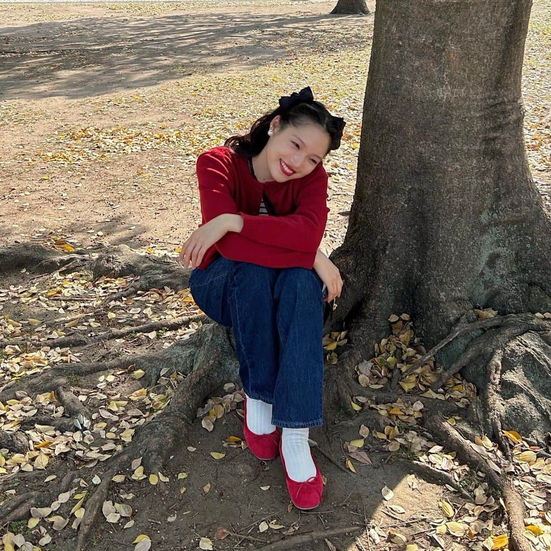 江崎ななほのインスタグラム：「赤が気分の日でした」