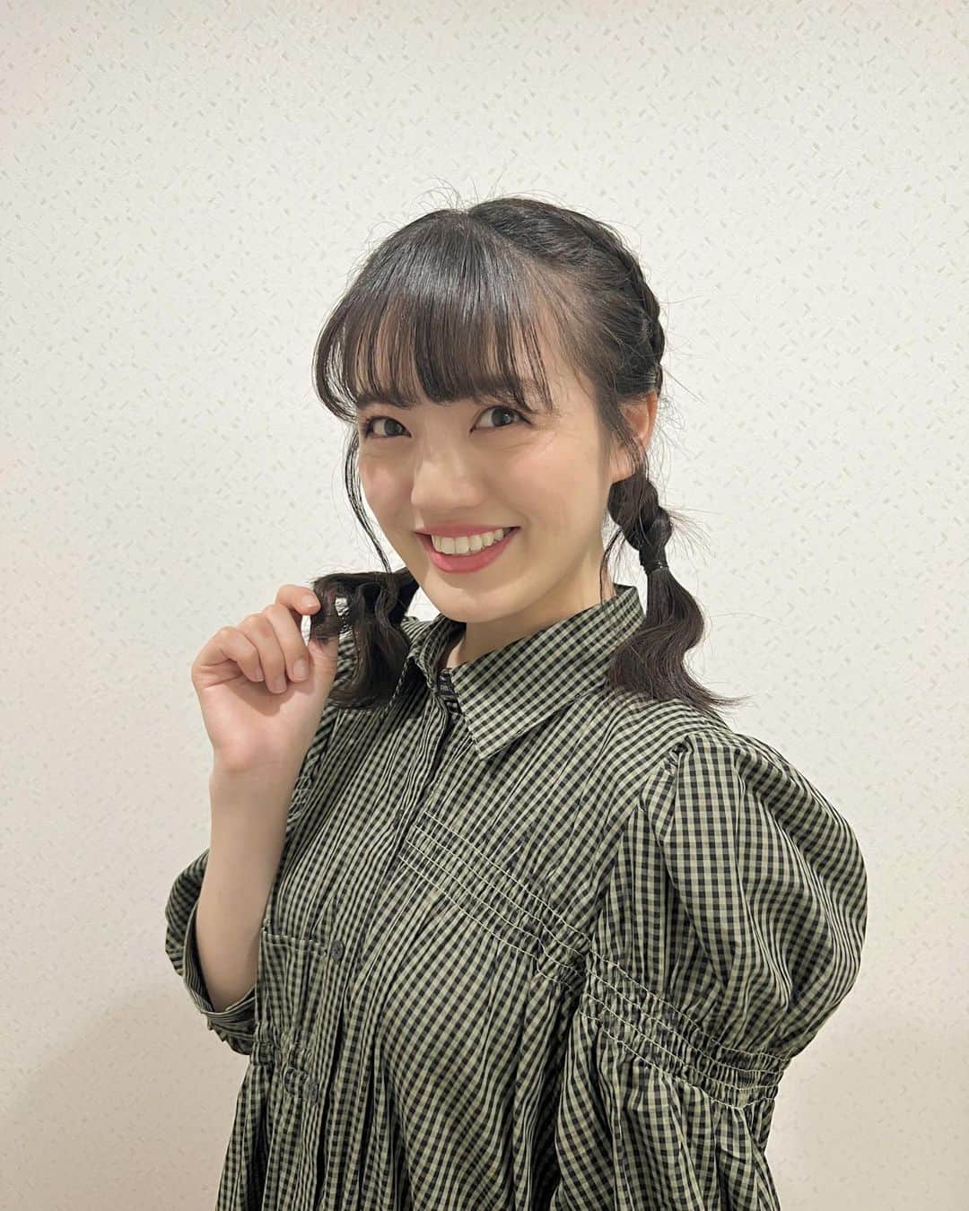 希山愛のインスタグラム：「* #宗像祭2023  2日目ありがとうございました🌿.∘  今日は編み込みしてもらったよ〜！ 明日は何の髪型がいいかな〜☺️」