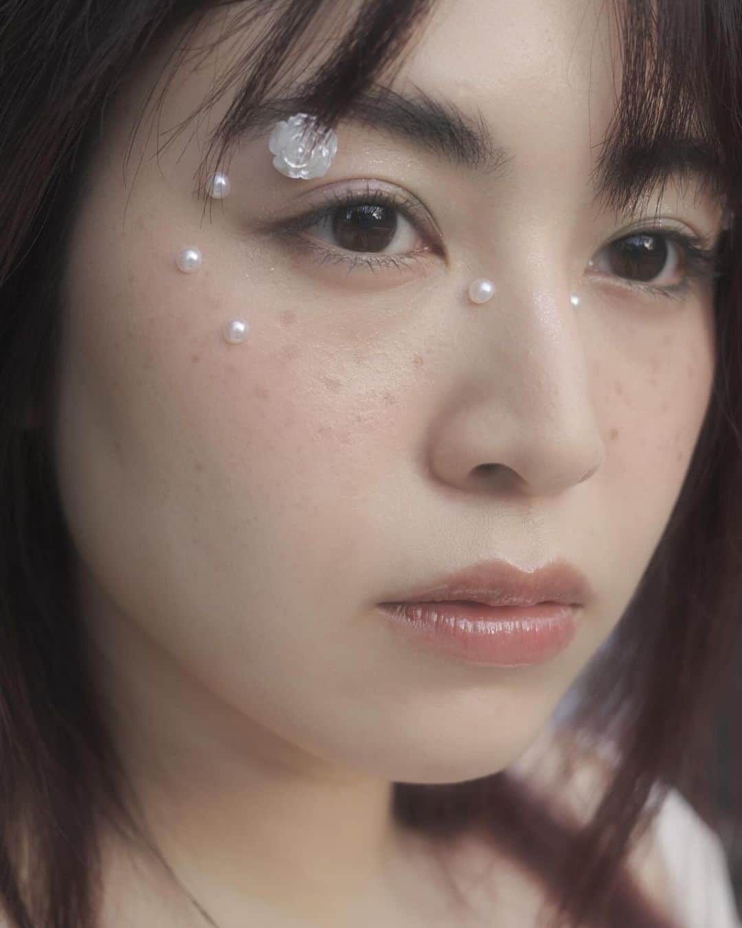佐久間采那のインスタグラム：「．  🤍  Photographer: @n_n_hiro  Hair & Make up: @yumeto_m_dolphin  ．  #photogram #photography #photo_jpn #photo_japan #japanesegirl #japanesegirls #portraitphotography #portraitmodels #作品撮り #作品撮りモデル #ポートレート #ポートレートモデル #被写体 #被写体」