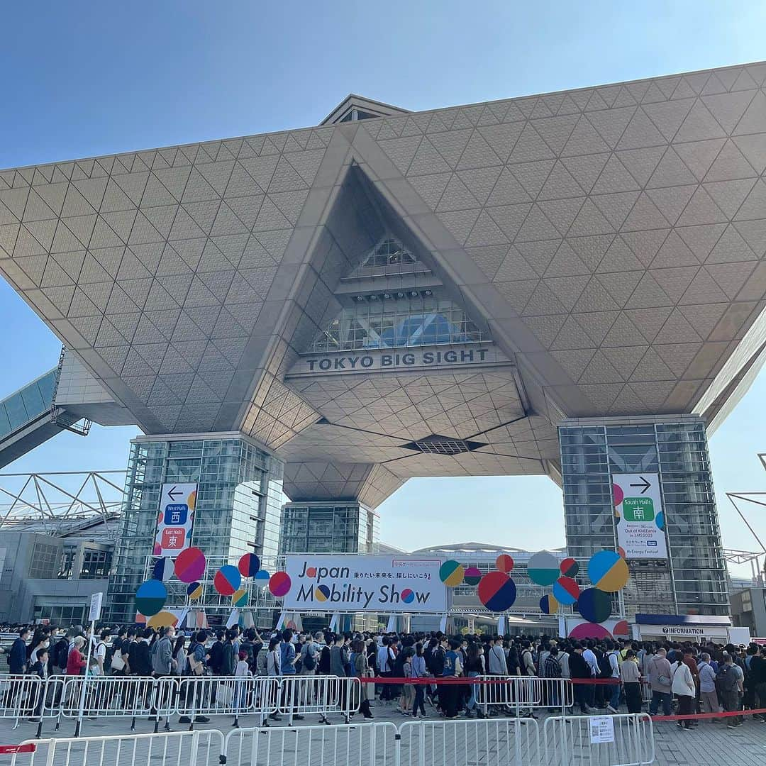 藤田琢己のインスタグラム：「Japan Mobility Show music stage「H2Energy Festival」 another day well done tomorrow is the last day cant wait!!」