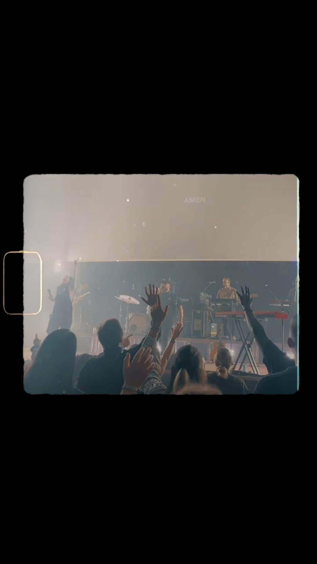 ナタリア・ベッカーのインスタグラム：「The Blessing Tour UK 2023 ❤️」