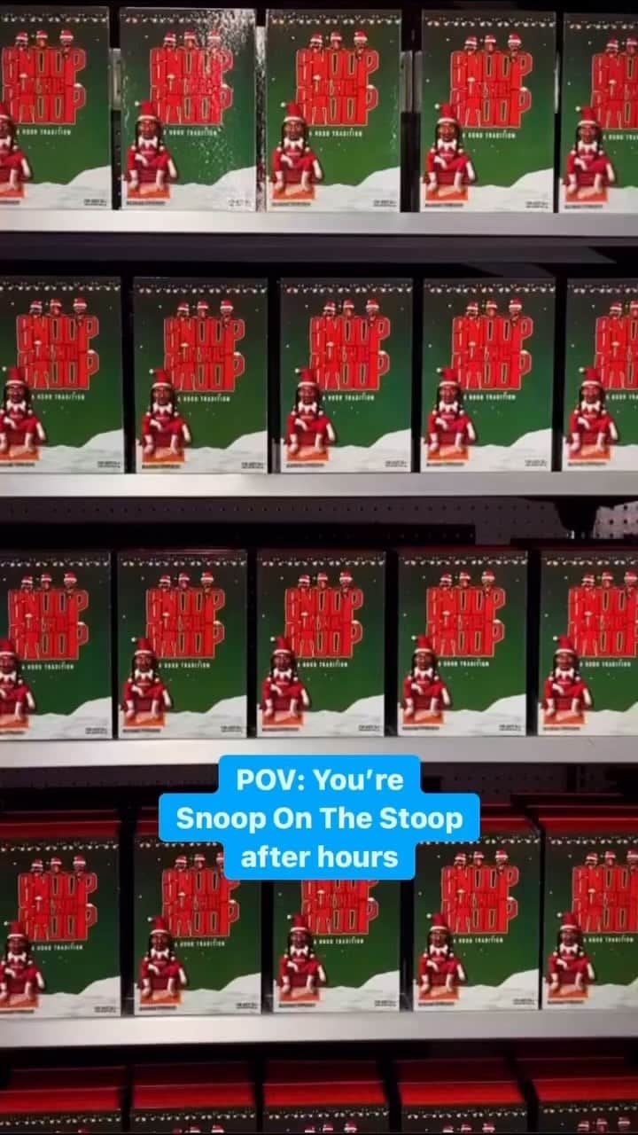 スヌープ・ドッグのインスタグラム：「It’s about that time 👀 Snoop on the Stoop 🤷🏿‍♂️ @walmart」
