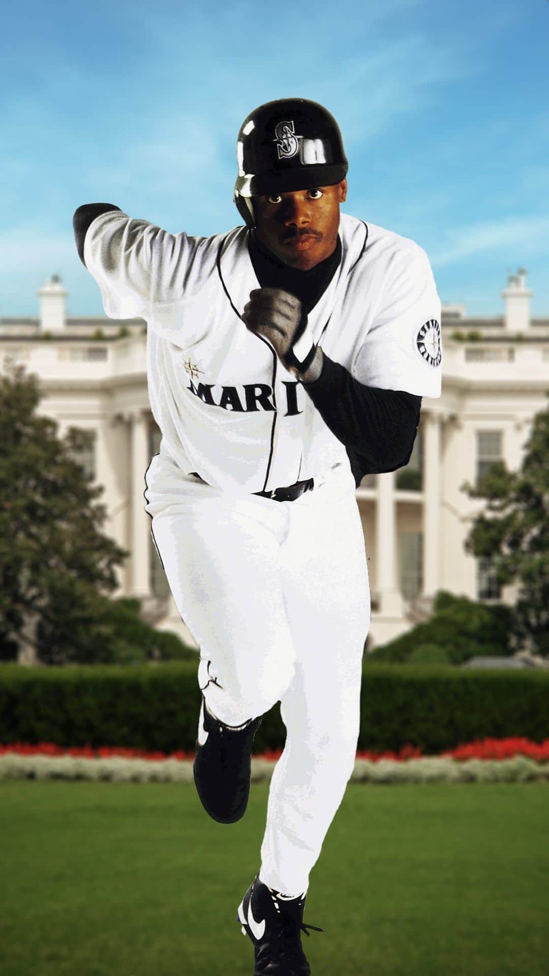 NIKEのインスタグラム：「GRIFFEY FOR PREZ 🇺🇸 In 1996, Nike created a faux presidential campaign around @therealkengriffeyjr’s home run hitting agenda that included commercials, bumper stickers, pins and even baseball cards. This campaign didn’t need a Super PAC when it already had Ken’s super swing. He didn’t need campaign contributions, either—his seven silver sluggers and four golden gloves at the time already covered that. His kid-like, joyful style of play helped many reach across the aisle, and agree on at least one thing: “Griffey In ‘96” ⚾️」