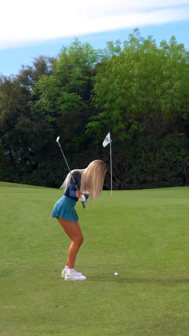 The Luxury Lifestyle Magazineのインスタグラム：「The definition of a good day! ⛳️😍  By @clairehogle」