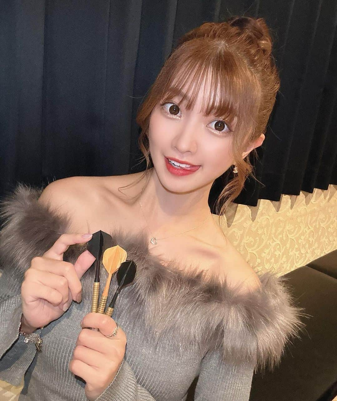 中山星香さんのインスタグラム写真 - (中山星香Instagram)「今日のOFF会は港区風コーデでした笑 福岡楽しすぎるし明日で終わりなの寂しい🥲 みんなでダーツやりたいねーー🎯」11月5日 1時33分 - seika0705n