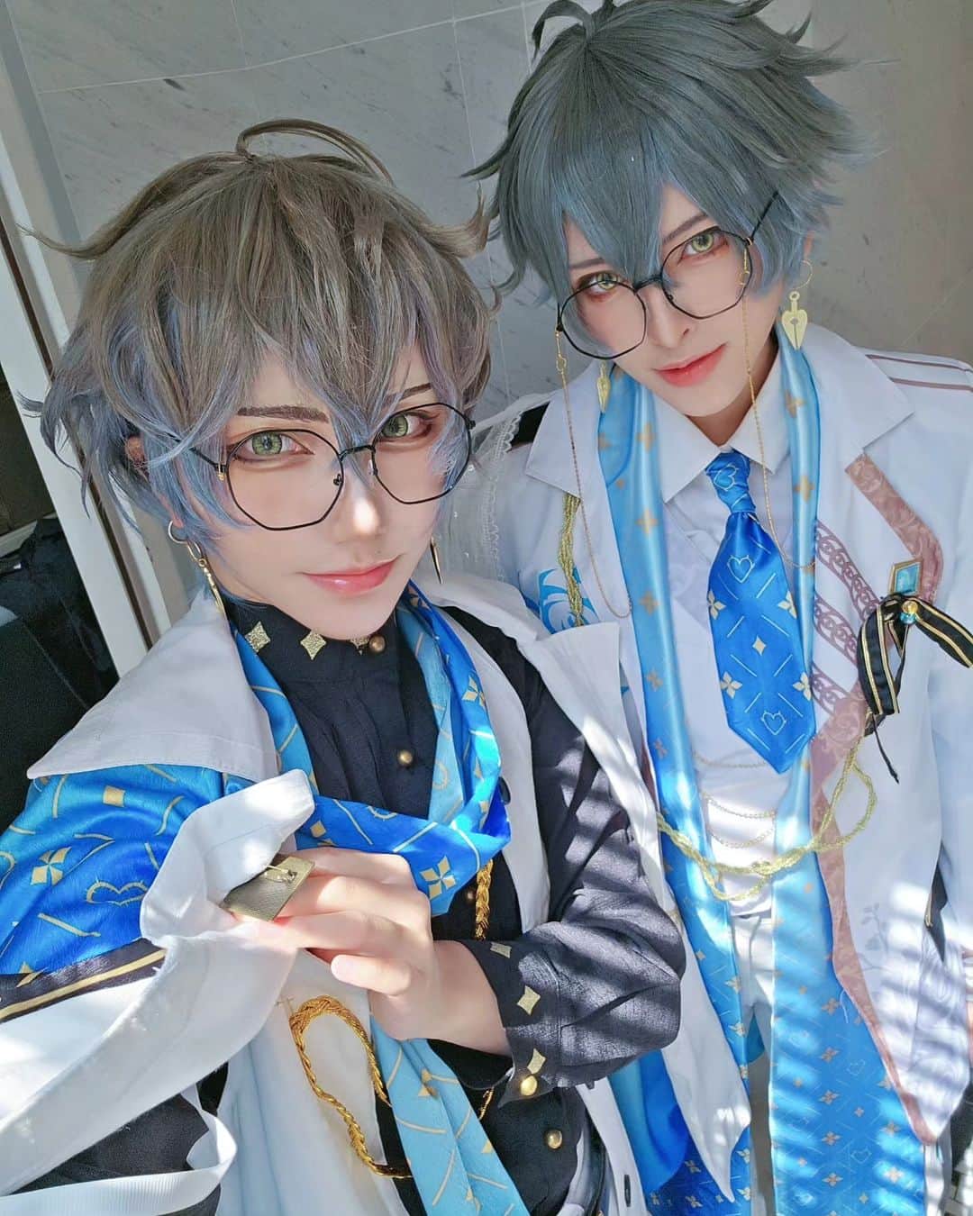 ひかりんのインスタグラム：「Ikeception 😆🩵😌 With @yosukecosplay  Come see us at @hobby_horizon today ~ #ikeeveland #nijisanji #vtuber #cosplay」