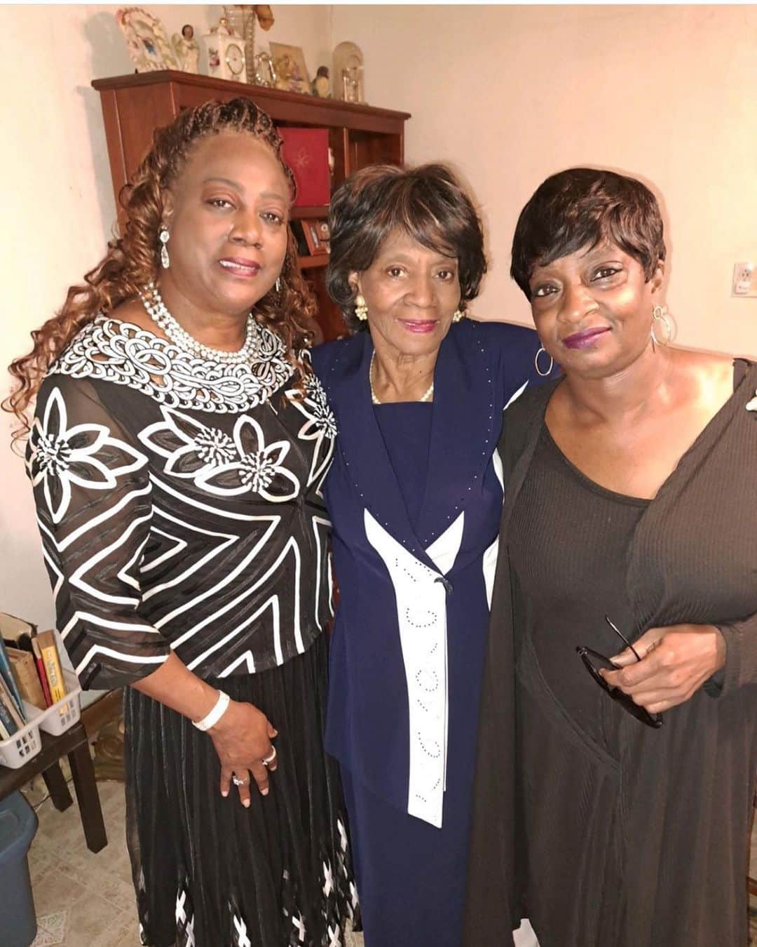 スヌープ・ドッグのインスタグラム：「My aunties 😘🙏🏽💕」