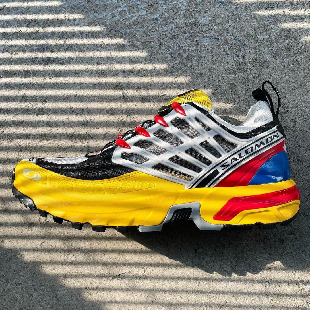 エリミネイターさんのインスタグラム写真 - (エリミネイターInstagram)「AW23 SALOMON ADVANCED “ACS PRO” BLACK / LEMON / HIGH RISK RED has arrived at ELIMINATOR. . #salomonadvanced #advanced #salomonsportstyle #salomon #limitededition #function #functionaltraining #kicks #instakicks #nicekicks #sneakers #sneakerhead  #acspro #mensfashion #menswear #highsnobiety #eliminator #tokyo #daikanyama #streetfashion #streetstyle #streetwear #trailrunning」11月5日 12時08分 - eliminator_tokyo