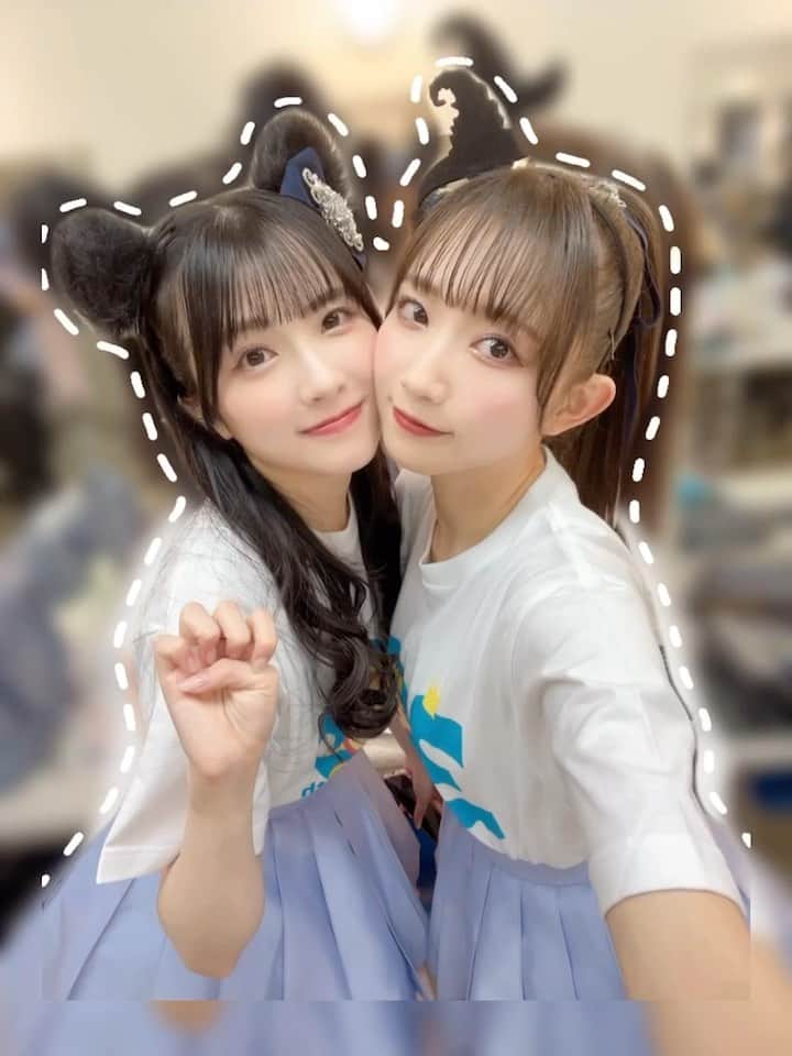 青山なぎさのインスタグラム：「写真だと思ってたら違って、ごにょごにょ言ってる笑 #lovelive #liella #めざましフェス」