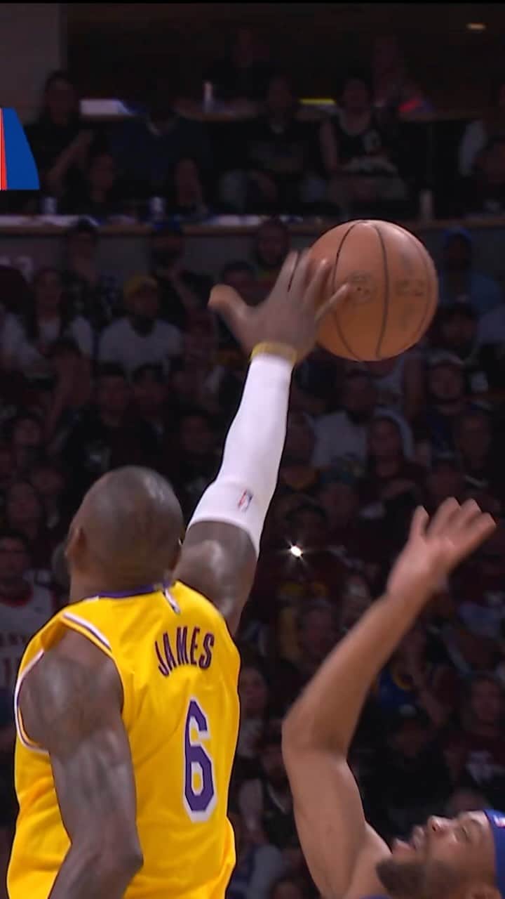NBAのインスタグラム：「LeBron running the floor for the huge rejections!   @kingjames @Ruffles #OwnYourRidges」