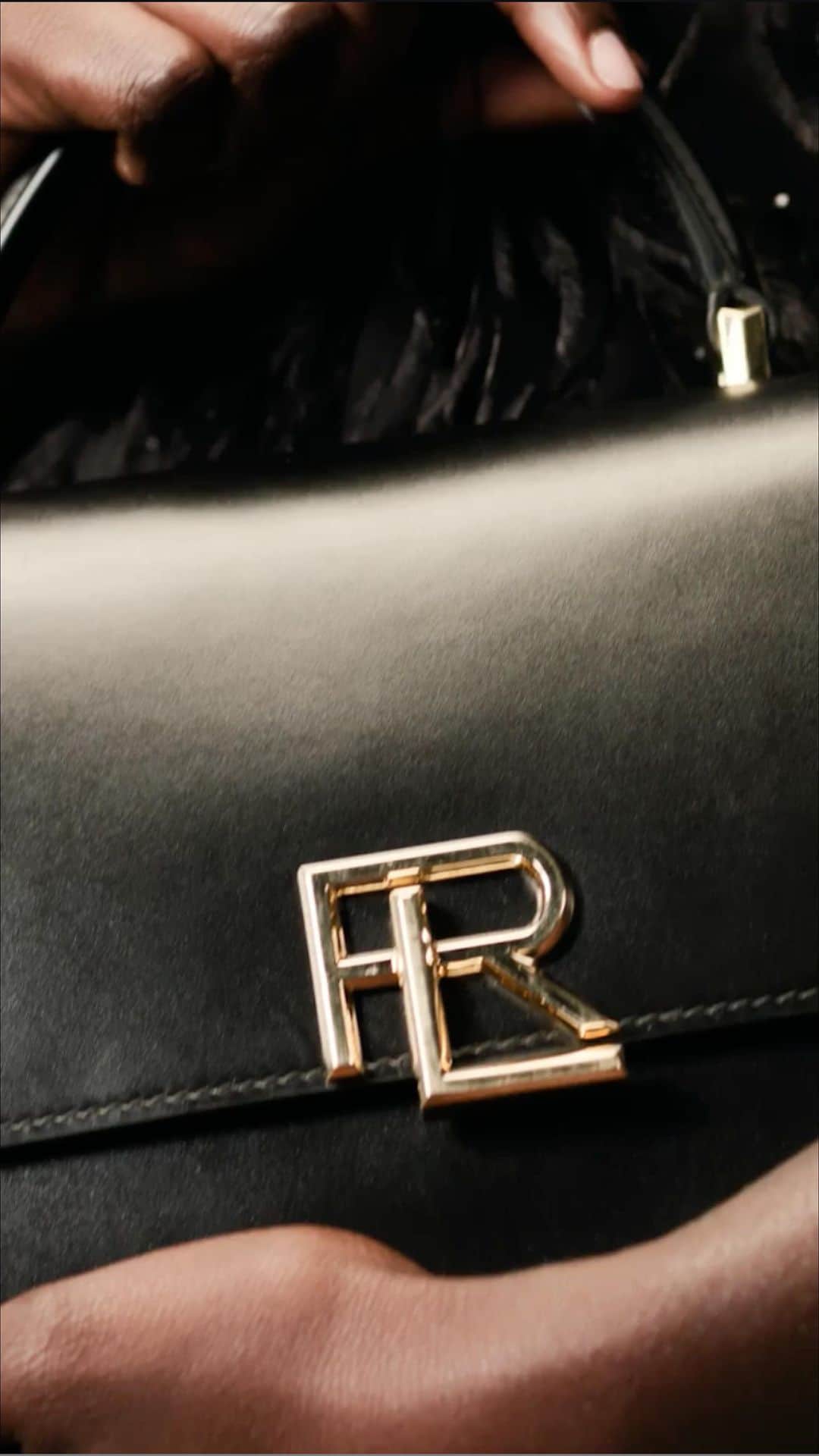 のインスタグラム：「Our #RLHoliday cast shares their emotions and sentiments behind the season.  Discover #RalphLauren Holiday 2023 via the link in bio.  #RLCollection #RLPurpleLabel」