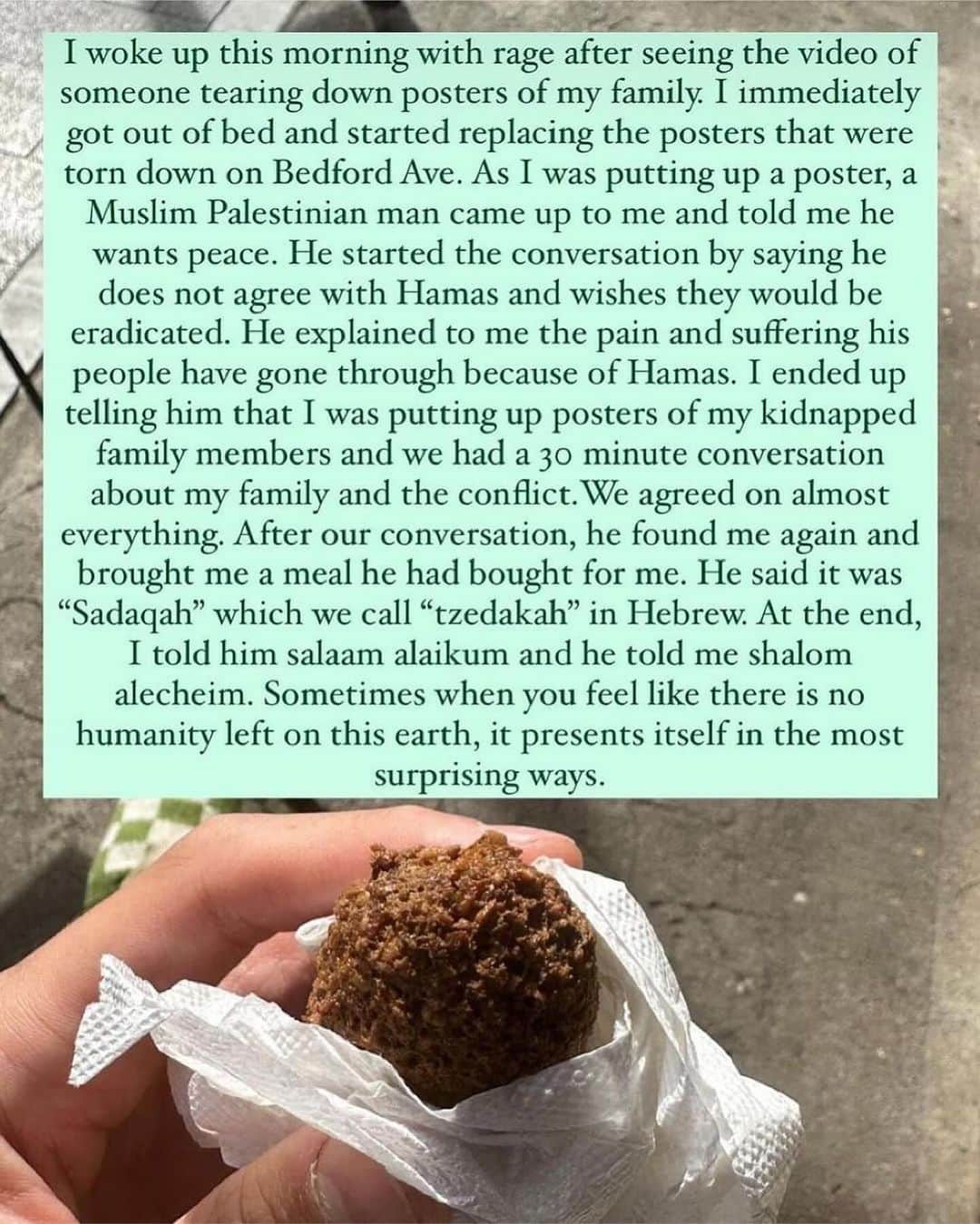 デブラ・メッシングのインスタグラム：「Repost from @natasharaquel • Several of Liam’s family members have been kidnapped by Hamas. He lives in New York, and this morning he witnessed somebody tearing down posters of his cousins. He wrote this, and I thought I should share it.  #israel #hamasattack #coexistence #israelpalestine」