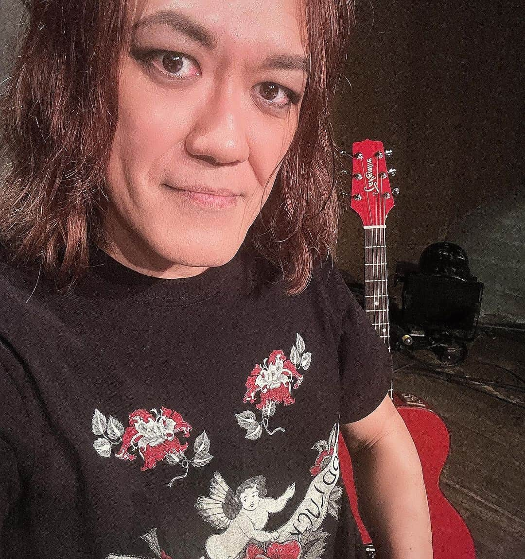 本城聡章さんのインスタグラム写真 - (本城聡章Instagram)「昨夜は #南青山MANDALA にて弾き語り🎸🎙ホームTokyo最高でした！ご来場いただきました皆さんありがとうございました😉また必ず逢いましょう〜✌️✌️  #ThankYou #橘高文彦 #FumihikoKitsutaka  #本城聡章 #ToshiakiHonjo  #DreamOnGuitars #FumihikoKitsutakaToshiakiHonjoAcousticSessions #弾き語り #筋肉少女帯 #筋少 #KingShow #Daddario #ダダリオ #kyoritsucorporation #Takamine #タカミネ #expro #iPicks #MusicWorks #zoom」11月5日 8時34分 - honjo