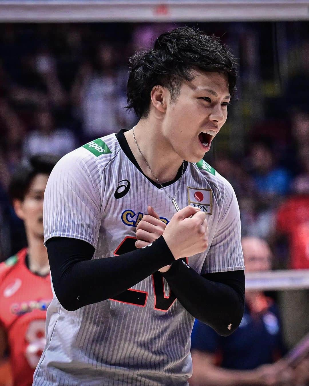 山本智大のインスタグラム：「お誕生日おめでとう🎂 Tomohiro Yamamoto 🇯🇵 !  Enjoy your special day Tomo san and we wish you the best this season with the @panasonic_panthers in the Japanese league. Happy birthday!  📺 Watch his matches with Team Japan on VBTV.  🏐 #volleyball」