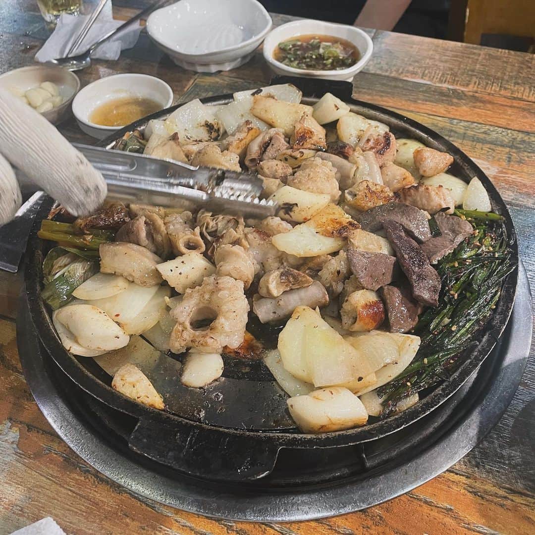 のインスタグラム：「ホルモン焼き😃」
