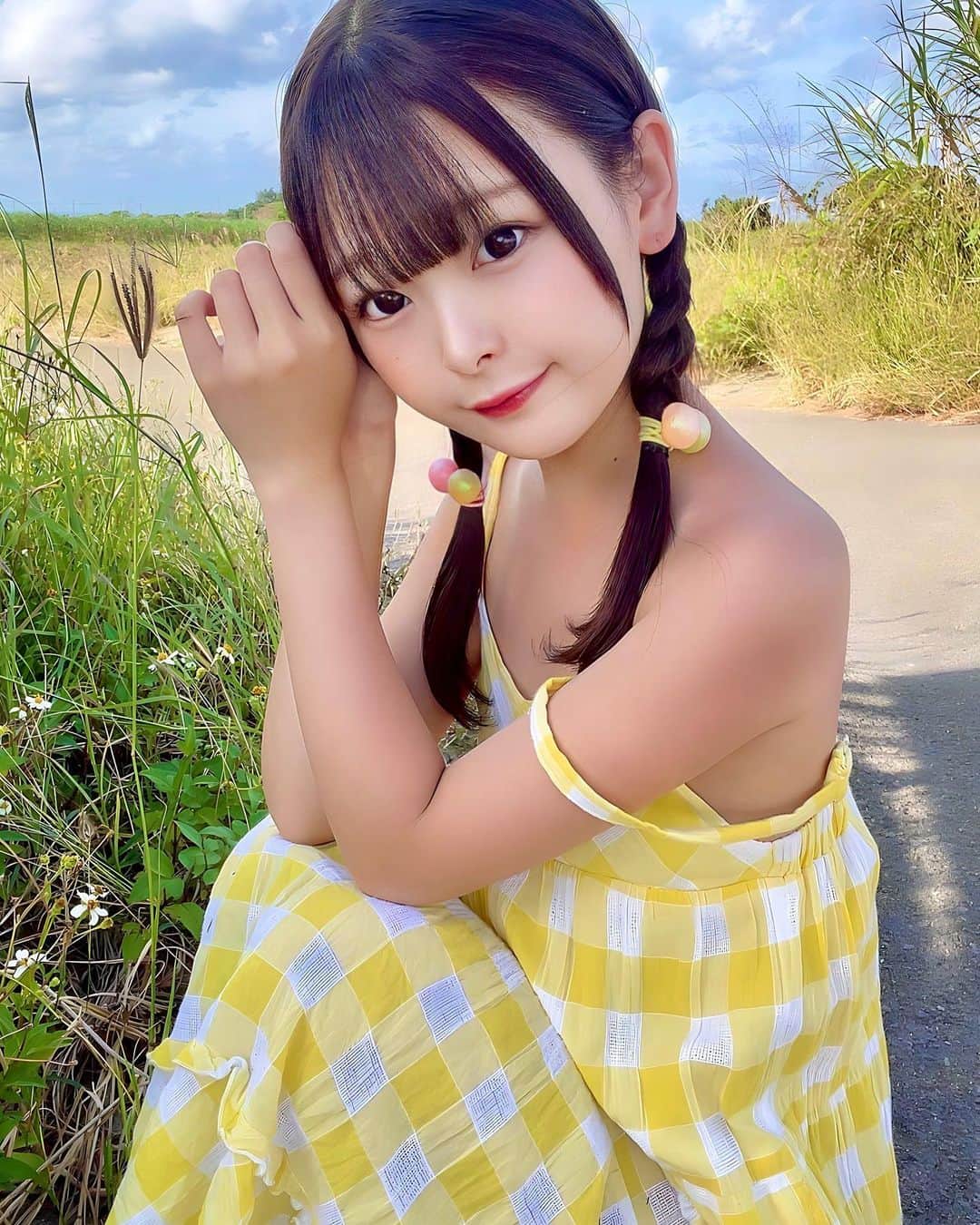 木更かのんのインスタグラム：「おはよっ☀️めっちゃ日焼けしてる！！！」