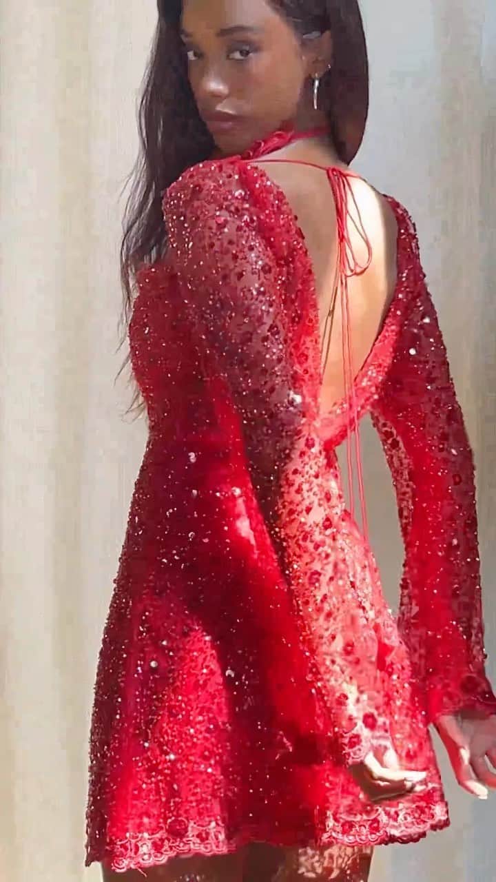 For Love & Lemonsのインスタグラム：「‘Tis the season for deep reds and sequins // Muse @vsarahmaria in The Gwendolyn Mini Dress #forloveandlemons  . . . Check out our 40% off Anniversary Sale happening now on the site. This dress is not part of the sale, but a lot of your favorites are.」