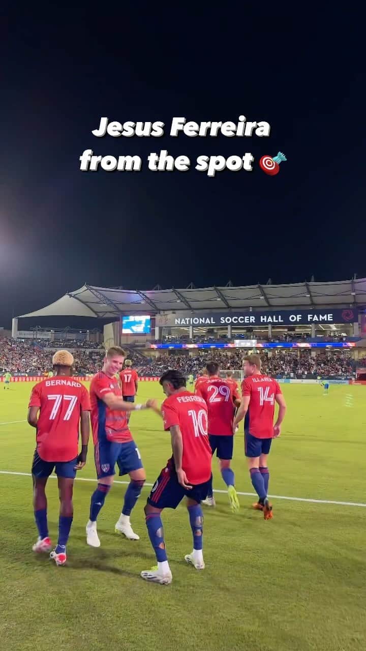 Major League Soccerのインスタグラム：「What a start 🔥  @fcdallas // @audi MLS CupPlayoffs」