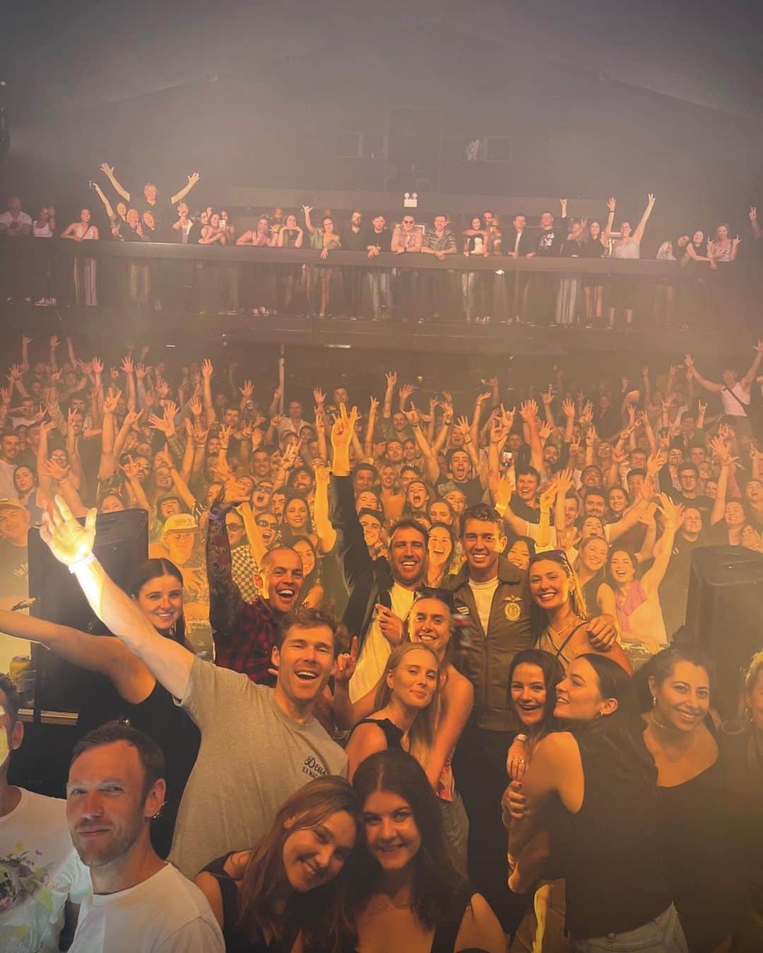 Flight Facilitiesのインスタグラム：「What a way to close out the Decades Tour 🪩 Thanks for bringing the energy, Auckland.  And thanks to all of YOU for joining us the past month on this wild journey through the Decades. Much more to come. Stay tuned. 🌎」