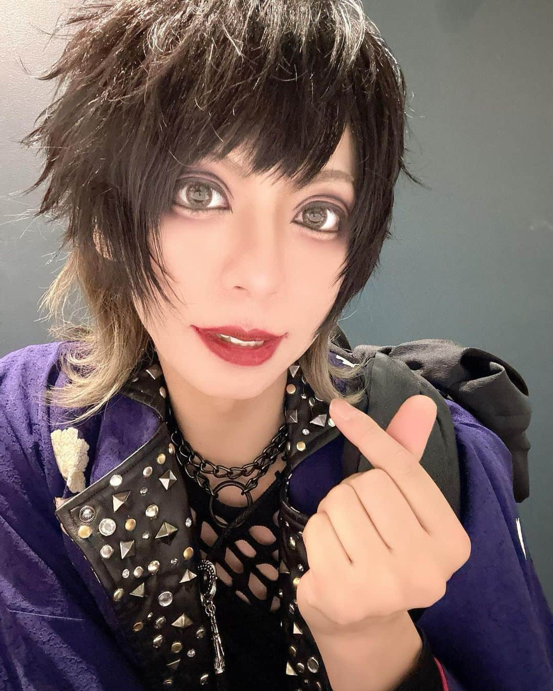 SARSHIさんのインスタグラム写真 - (SARSHIInstagram)「Thank you for these past two days! #nekocon #nekocon2023 #yugiri #sarshi #kyun」11月5日 11時03分 - hero_sarshi