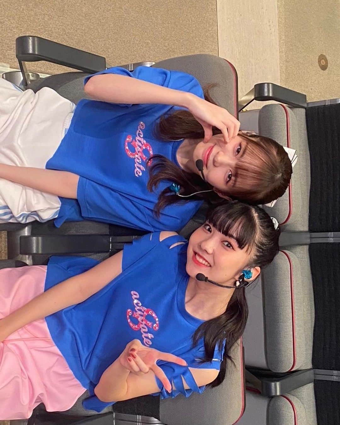 菱田未渚美さんのインスタグラム写真 - (菱田未渚美Instagram)「 ︎︎ 名古屋公演ありがとうございました🕊‎  みんなの笑顔をみれて幸せでしたっ 今日はポニーテール👱🏻‍♀️✨  そして2日早めの、、ゆずちゃんHBDをしました🩵 大成功っ。 今日はメンバーとのショット多めかもっ  next...maebashi💐   #girls2livetour2023_activate」11月5日 22時02分 - girls2_minami_official