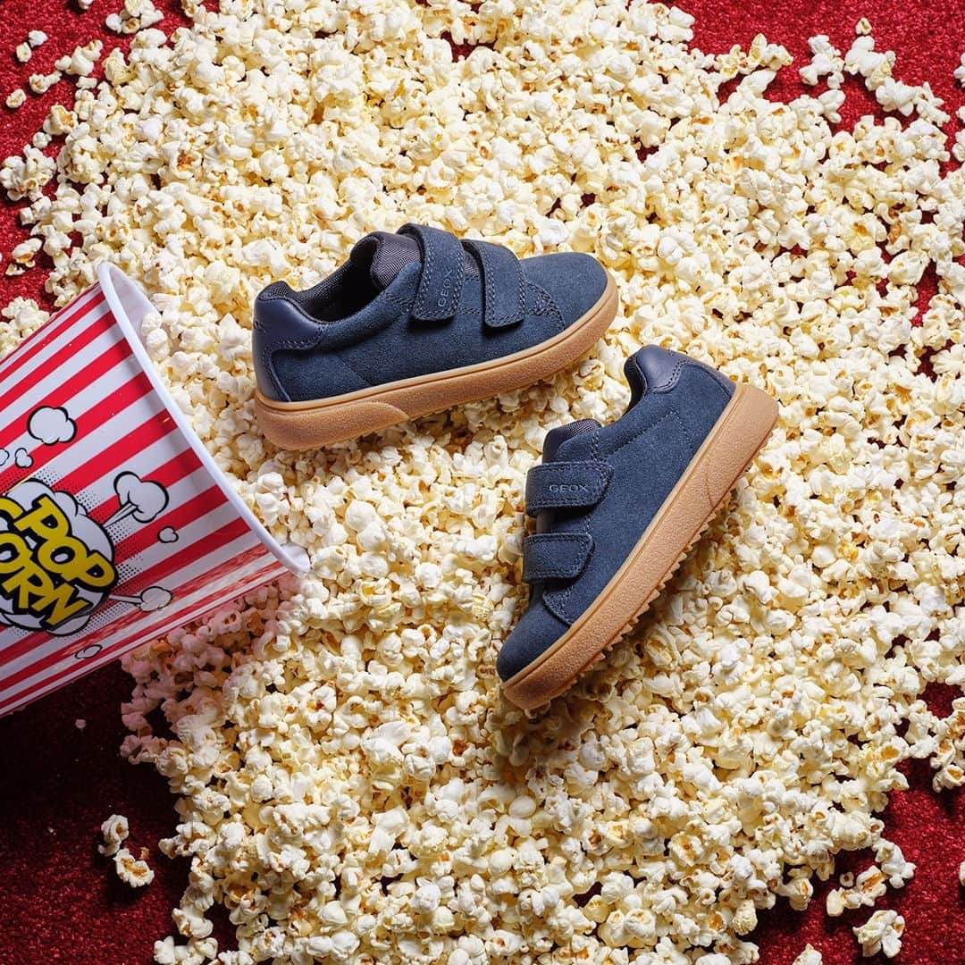 ジェオックスのインスタグラム：「Planning a movie adventure? Take a look at our footwear for kids and get ready for an afternoon of fun!  #geox #geoxshoes #geoxkids #WellbeingToEnjoy」