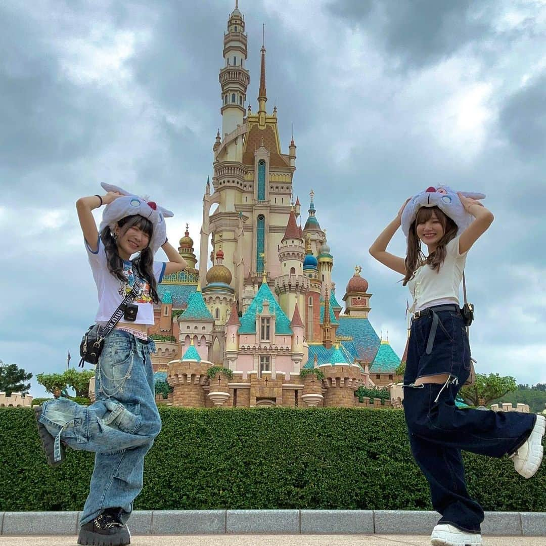 まあたそさんのインスタグラム写真 - (まあたそInstagram)「かすたそin香港ディズニー🐭💗✨✨  香港で撮った写真ありすぎるからちょくちょく載せてくね🫢」11月5日 20時46分 - 5m91r