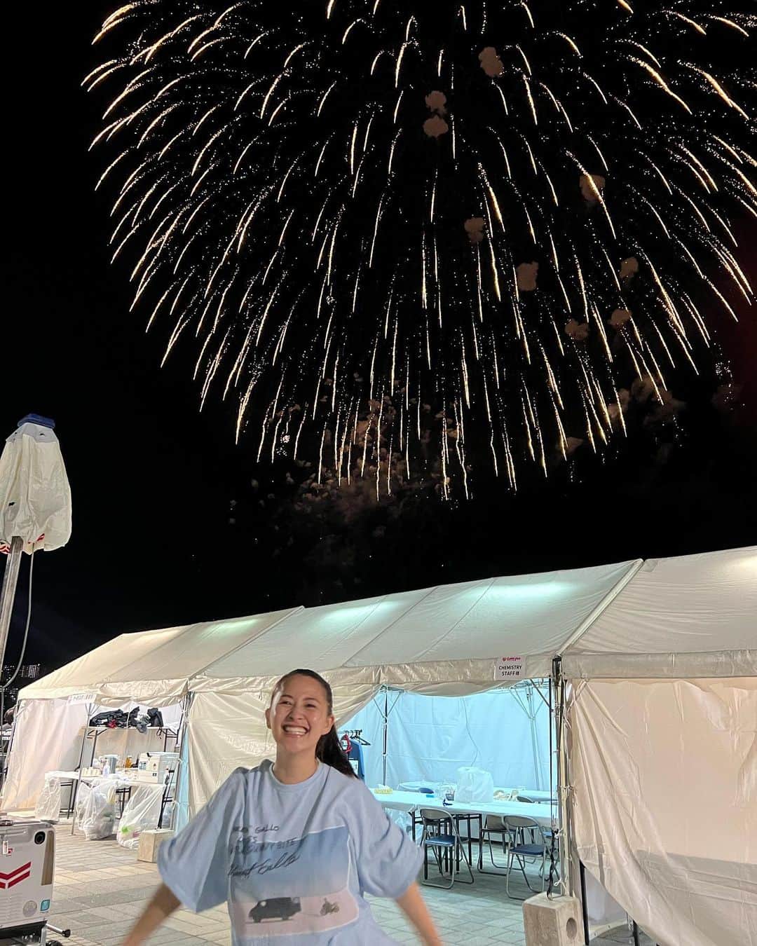 有華(ゆか) のインスタグラム：「💖Lovefes 2023 in Nagasaki💖 . もう何回でも言わせて。長崎の皆さんBIG LOVE。 最高な景色と時間をほんっとうにありがとうございました🥺✨ 私が何倍も元気もらった...また必ず歌いにきます！来させて！笑 また会おうね🧸💕💕💕」