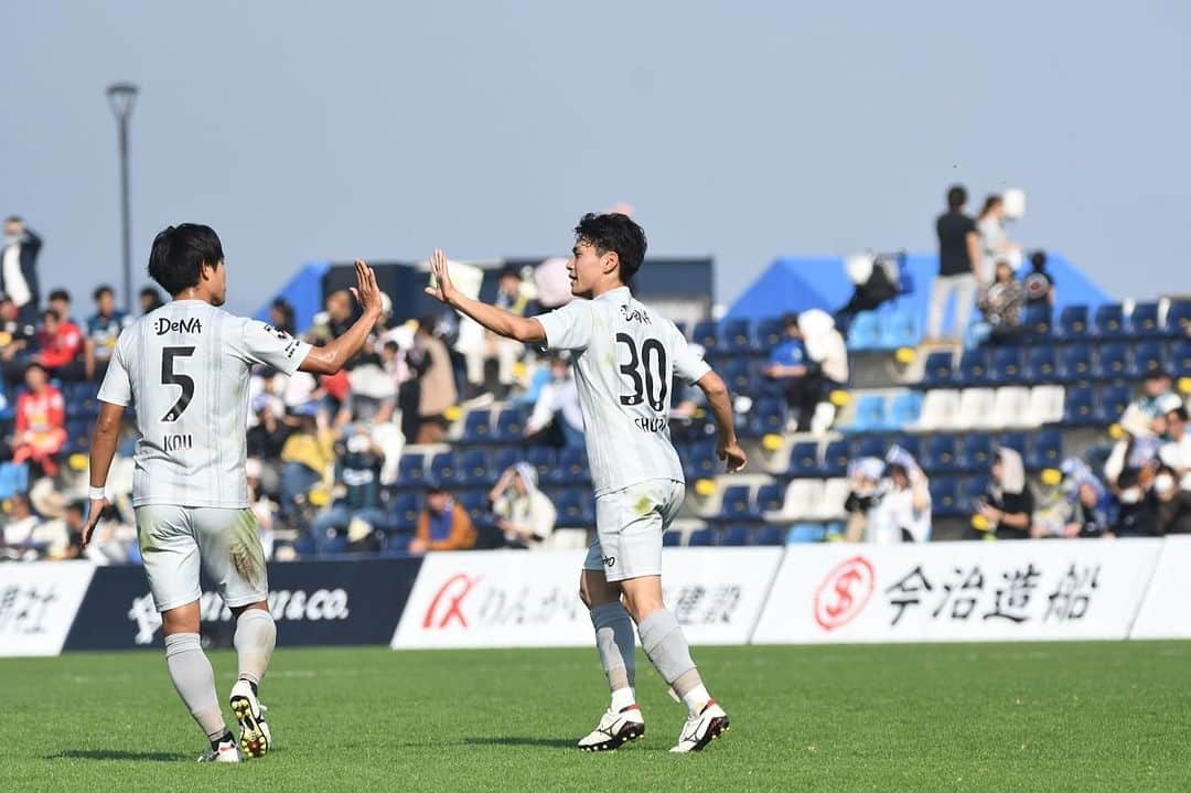 SC相模原さんのインスタグラム写真 - (SC相模原Instagram)「🎥l #DAZN ゴールシーン  🙌⚡️GOOOOAAAALL!!!⚡️🙌 MF30 #増田隼司 選手 @shunji_masuda   SC相模原での初ゴール！！！ #SC相模原 || #SCS」11月5日 21時32分 - s.c.sagamihara_players