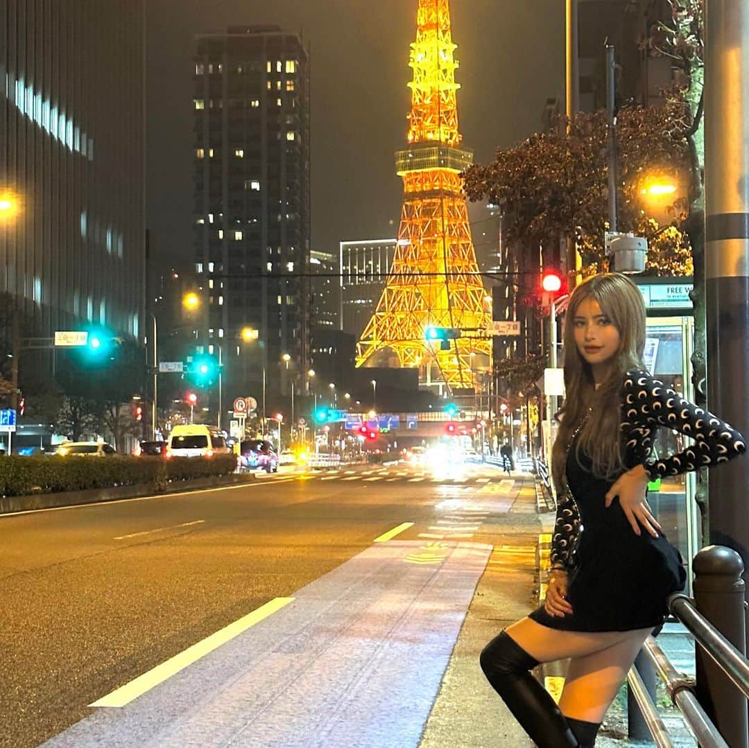 KIKOさんのインスタグラム写真 - (KIKOInstagram)「Quiet Tokyo night💫」11月5日 21時36分 - kiko_yolo17