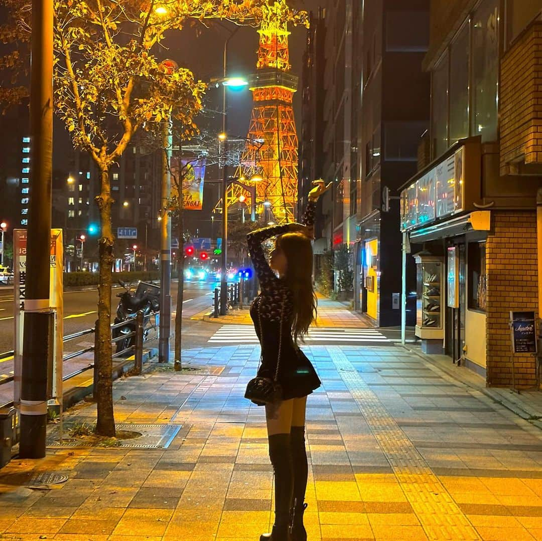 KIKOさんのインスタグラム写真 - (KIKOInstagram)「Quiet Tokyo night💫」11月5日 21時36分 - kiko_yolo17