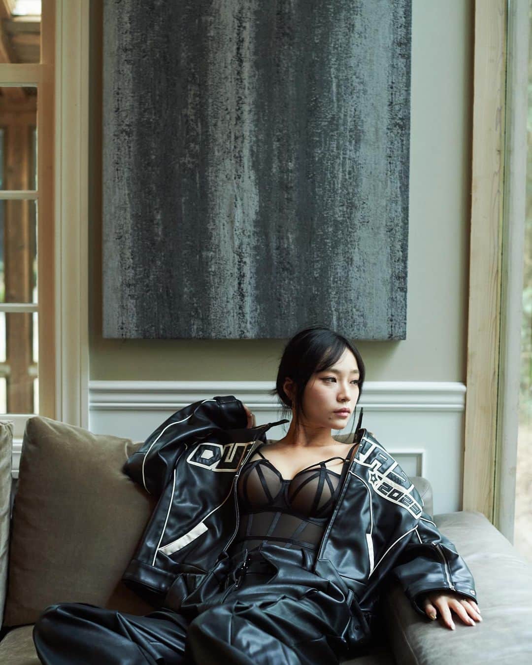 デュラスのインスタグラム：「Original design biker jacket✴︎✴︎✴︎ @kimdongaaa」