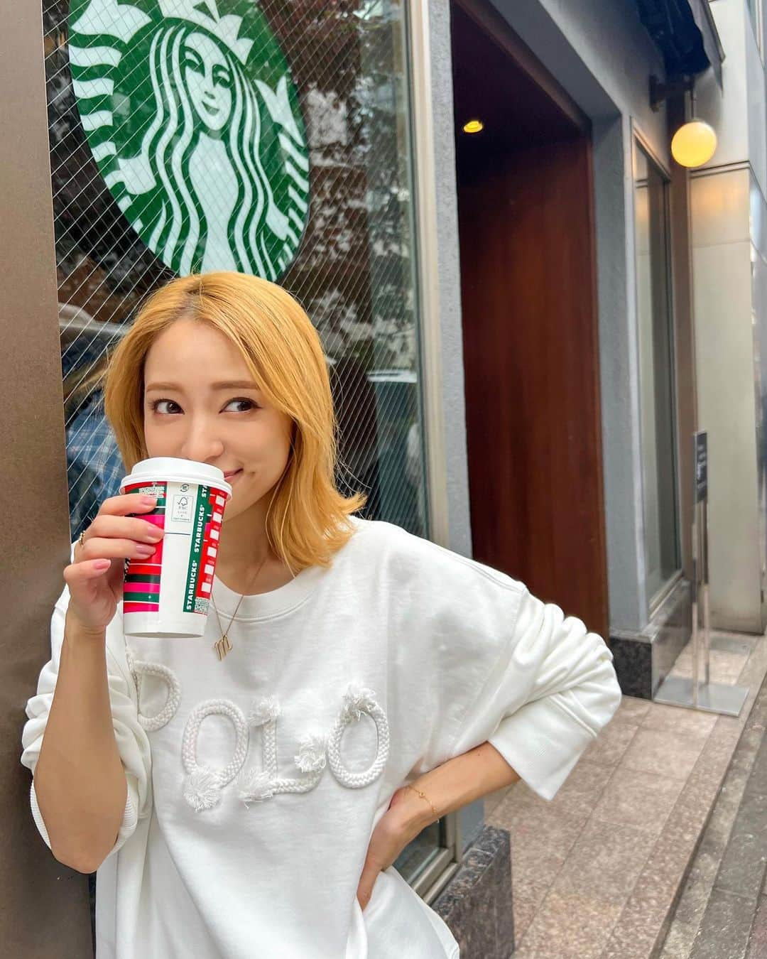 chayさんのインスタグラム写真 - (chayInstagram)「☕️💛 どんな三連休でしたか？☺︎」11月5日 21時49分 - chay1023_official