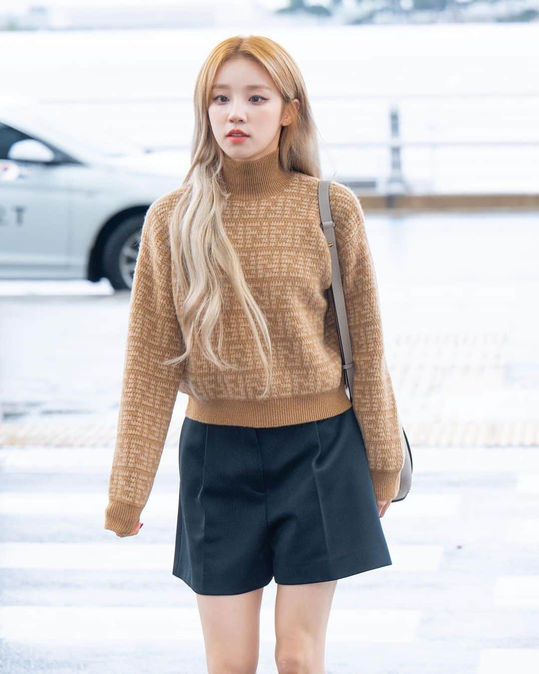 ウギさんのインスタグラム写真 - (ウギInstagram)「231105 ICN 💕  © Press  #여자아이들 #G_I_DLE #GIDLE #우기 #YUQI」11月5日 13時00分 - gidle.yuqi