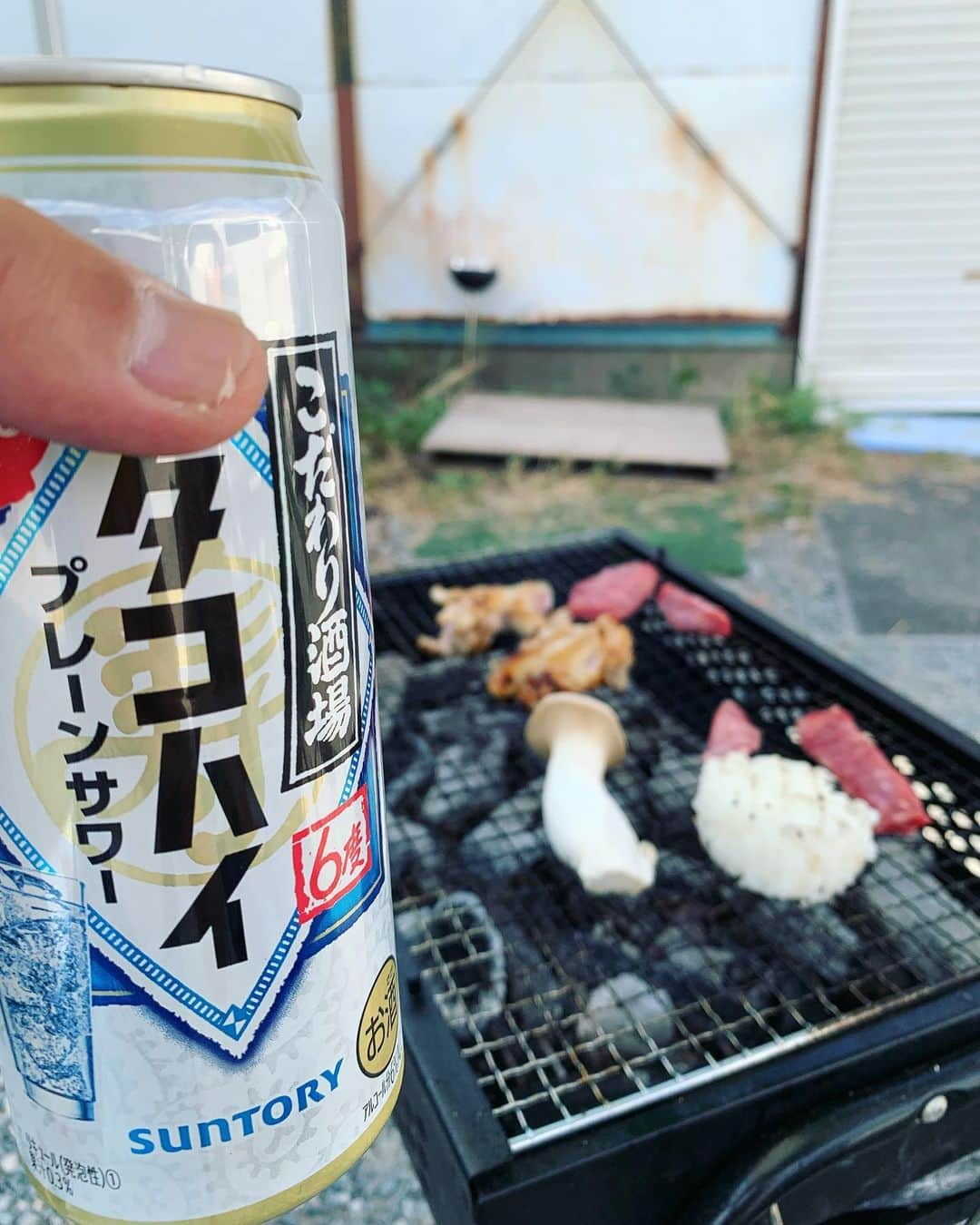 アヒト・イナザワさんのインスタグラム写真 - (アヒト・イナザワInstagram)「祝勝会しようとよ。  今週一週間は幸せ、。色々と。」11月5日 14時09分 - volafc