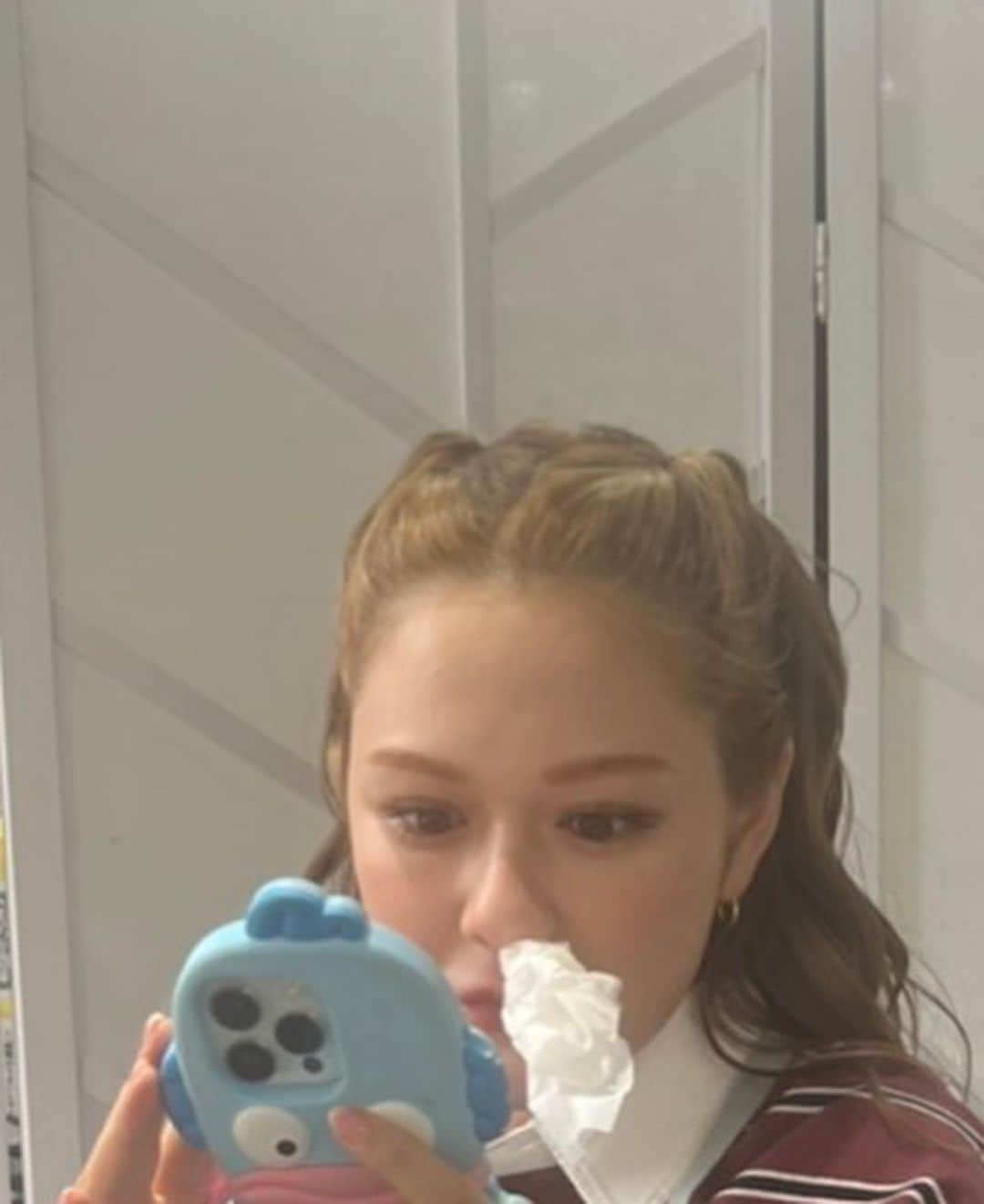 村重杏奈さんのインスタグラム写真 - (村重杏奈Instagram)「10月の事を少し振り返ろうと思ったんですけど もう記憶に無いのでやめました！🫡 いい女になりたいので自炊でもしようかなと思いながら家に帰って家に着いた瞬間いい女になりたいと思ってた記憶を無くしてしまって元気いっぱいウーバーイーツをみてしまうのは今年で最後にしたいなという目標を今立てたんですけど 5分後には忘れてそうなのが村重のいい所✨  何が言いたいかと言うと 今日はしょうまのお誕生日🎂」11月5日 15時58分 - hktanna4848