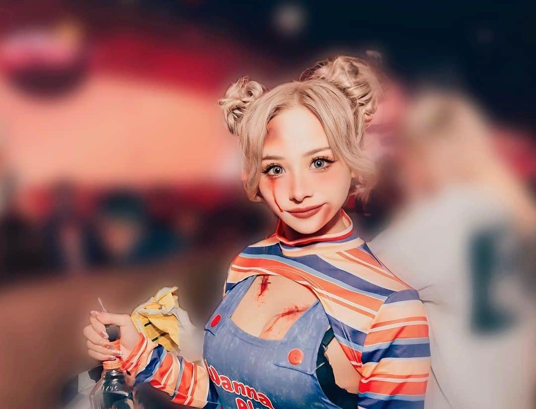 のインスタグラム：「遅れましたが10月も応援してくれた皆さんありがとうございました‼️  10月の売上ランキング3位でした この結果に満足してる訳じゃないけど先輩方に並べようになってる事が嬉しいです  入りたての頃はやめたいもーむりもーむり言うてたの懐かしい😂  1ヶ月1ヶ月やりきっても反省点が多いあやですが まだまだ頑張るので今月も応援してくれたら嬉しいです🩷  いつもVIP、フロア あやのゲストで  応援してくれてる皆ありがとうございます💭  いつもありがとうダイスキ🫶🏻🫶🏻👶🏼」