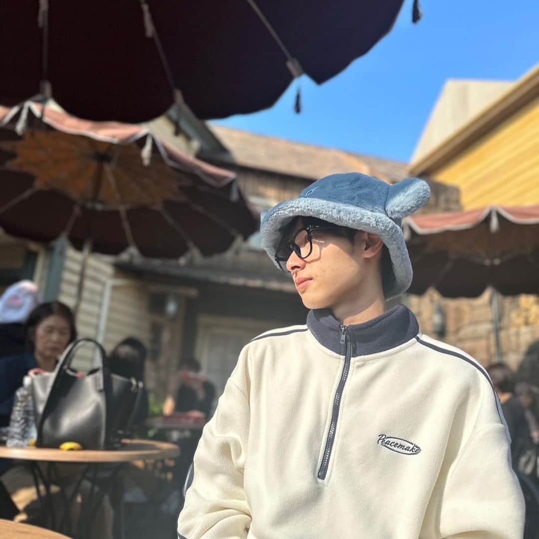 内田禅さんのインスタグラム写真 - (内田禅Instagram)「ディズニーランド✌️」11月5日 16時13分 - zen_753