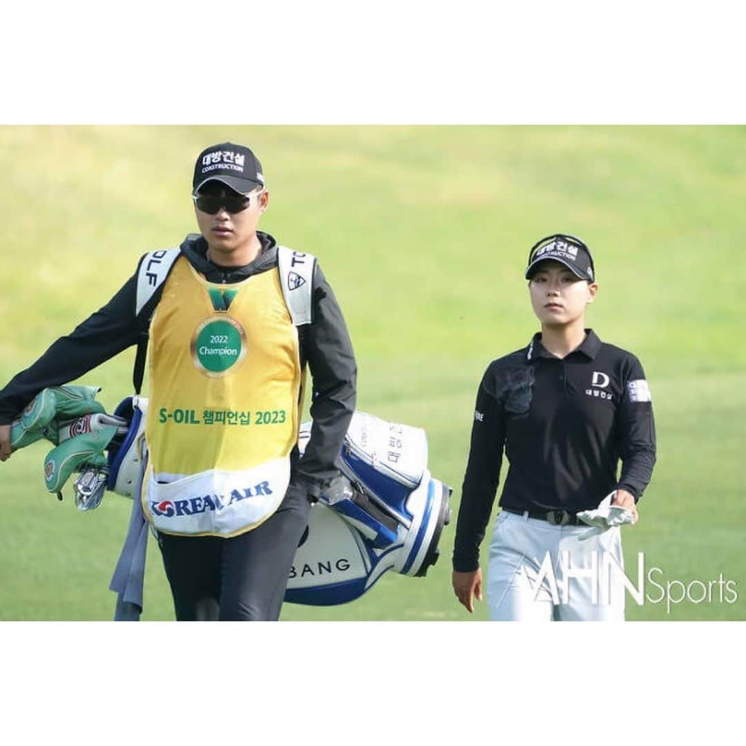 イ・ソミさんのインスタグラム写真 - (イ・ソミInstagram)「. 호호호호다빈씌와 호호호 라운드⛳️ . . . #골프 #golf #klpga」11月5日 16時22分 - som_time_