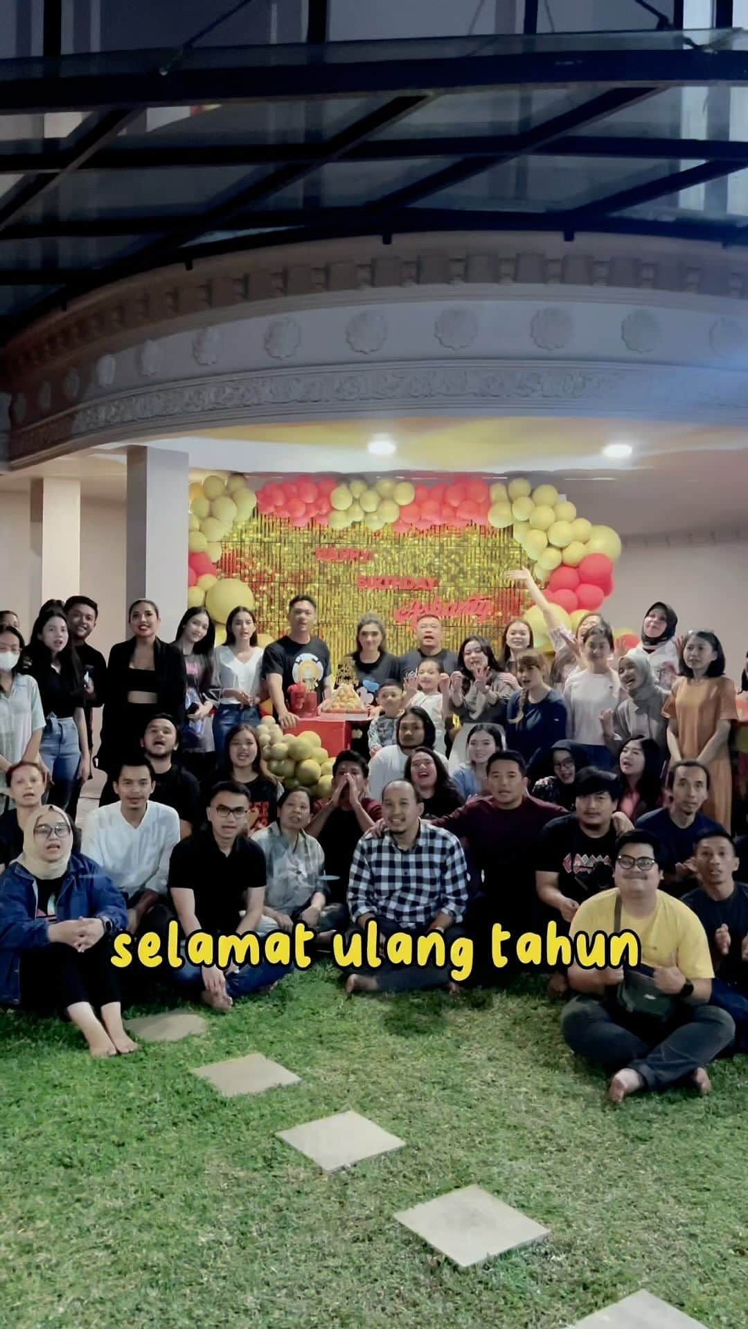 のインスタグラム：「Makasih banyak yaaa semuanyaa🙏😍」